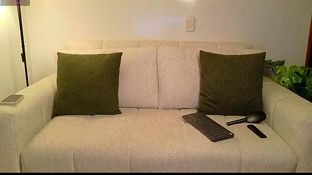Snapshot of ivonnybonita__ chatting on 04-11-26, 02:49 ivonnybonita online show from 04-11-26, 02:49