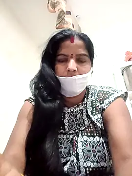 Snapshot of punamji_sexe chatting on 03-25-26, 06:41 punamji sexe online show from 03-25-26, 06:41