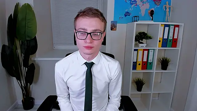 Snapshot of Emmit_Barker chatting on 02-18-26, 03:24 Emmit Barker online show from 02-18-26, 03:24