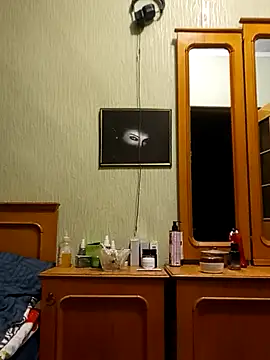 IrchykLove online show from 05-19-26, 06:25