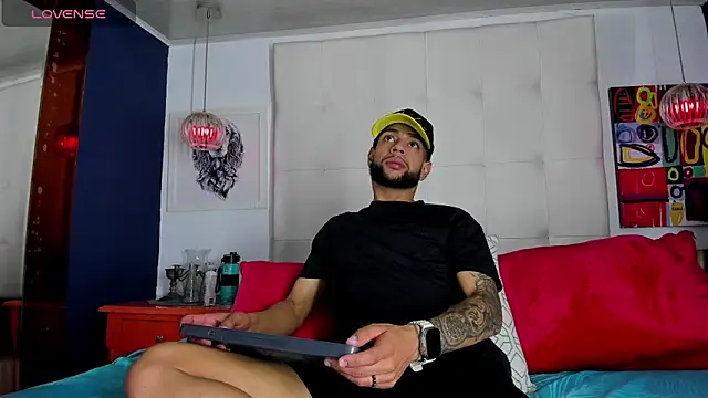 Aiden Cash7 online show from 02-05-26, 04:17