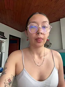 Charlotte Mason online show from 05-14-26, 07:31