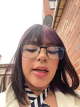 Violetx19 online show from 02-01-26, 09:57