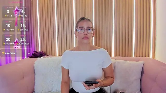 Luna Millers online show from 06-28-26, 04:51