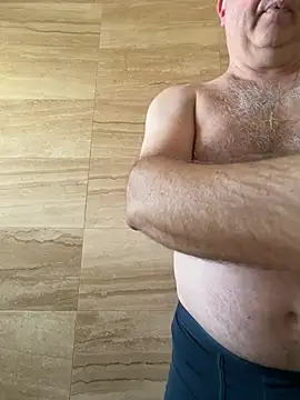 YachtCaptain10 online show from 04-12-26, 11:15