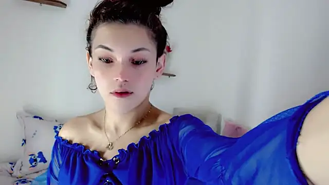 NathalialLooes online show from 06-20-26, 08:44