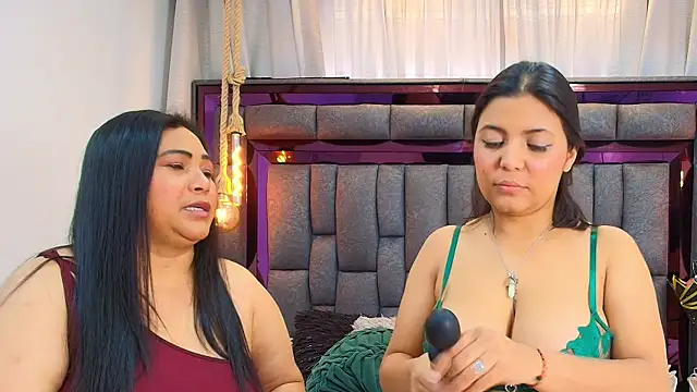 Karina Mendoza online show from 08-02-26, 12:47