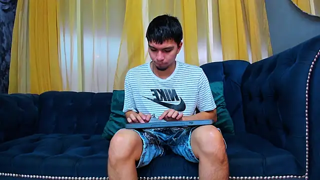 Derek freeman online show from 02-04-26, 01:17