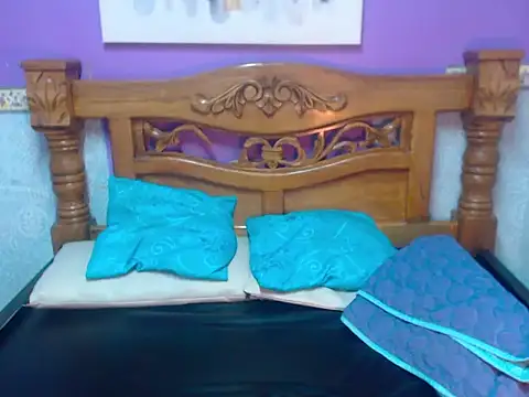 Snapshot of Luigi_Ferrer chatting on 03-07-26, 01:24 Luigi Ferrer online show from 03-07-26, 01:24