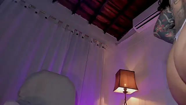 Victoria-swan online show from 02-27-26, 12:05