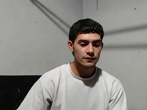 jhayko22 online show from 02-10-26, 06:39