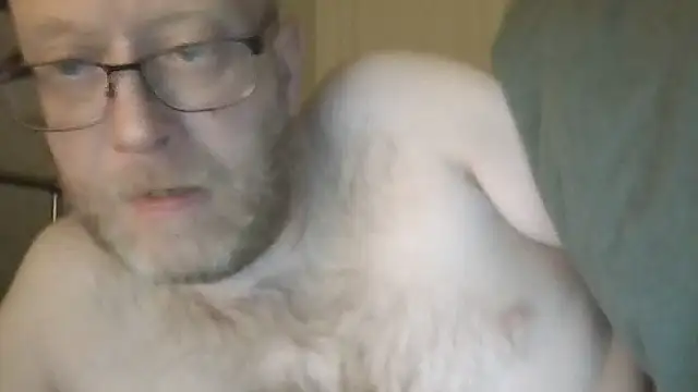 Snapshot of UnshodSixties chatting on 03-15-26, 04:29 UnshodSixties online show from 03-15-26, 04:29