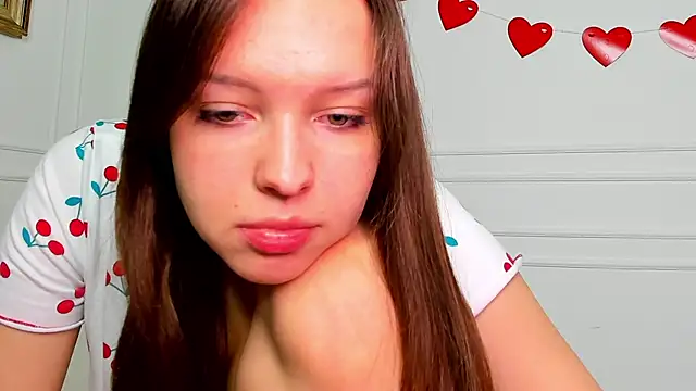 Snapshot of lunahush chatting on 03-08-26, 02:04 lunahush online show from 03-08-26, 02:04