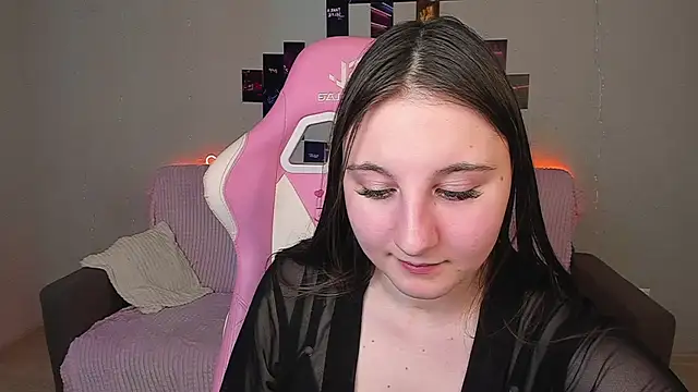 EvaxCharm online show from 03-11-26, 08:09