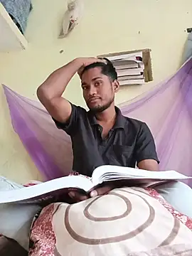 Snapshot of Krishna-10 chatting on 03-10-26, 01:54 Krishna-10 online show from 03-10-26, 01:54