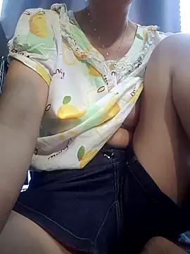 Baby-loveass69 online show from 03-23-26, 12:36