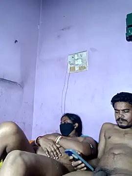 Snapshot of Fetish-Couple2 chatting on 03-10-26, 08:47 Fetish-Couple2 online show from 03-10-26, 08:47