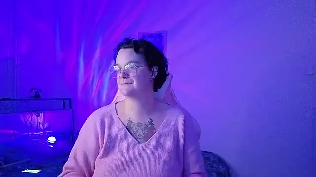 lunatigre4 online show from 02-06-26, 07:17