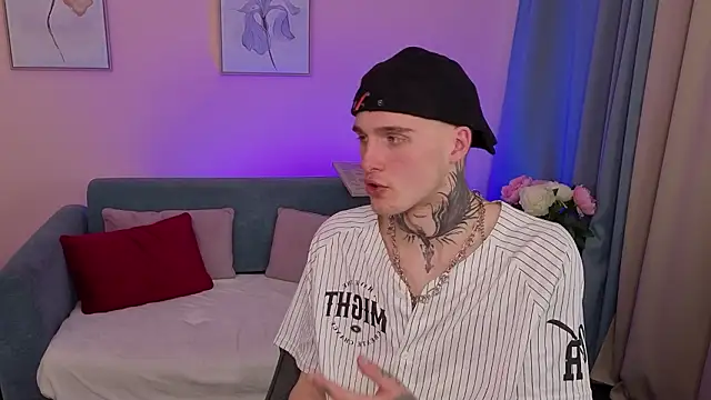 LucassMorgan online show from 02-18-26, 01:29