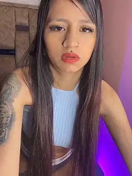 Lauraa pink12 online show from 02-09-26, 01:48