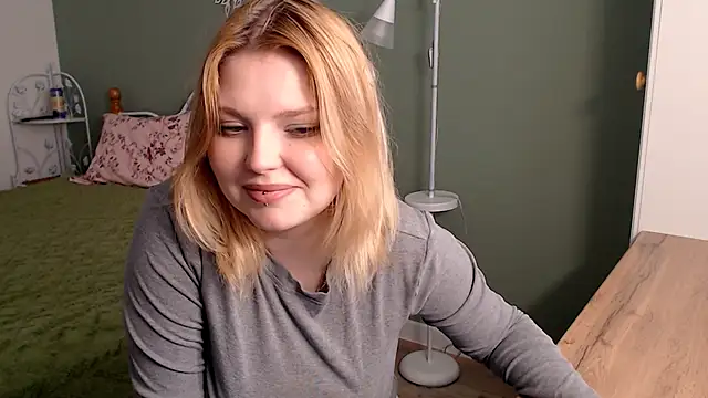 Ophelia Ritz online show from 06-13-26, 06:33
