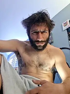 Snapshot of TrndSettr chatting on 02-15-26, 06:04 TrndSettr online show from 02-15-26, 06:04