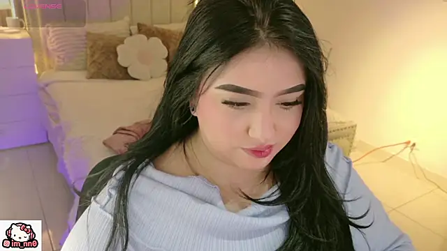 Snapshot of ninna_sweet chatting on 05-21-26, 01:07 ninna sweet online show from 05-21-26, 01:07