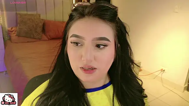 Snapshot of ninna_sweet chatting on 05-31-26, 02:02 ninna sweet online show from 05-31-26, 02:02