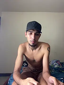 Snapshot of Stiward_newman chatting on 03-17-26, 06:28 Stiward newman online show from 03-17-26, 06:28