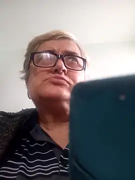 SusanStar874 online show from 02-01-26, 11:42