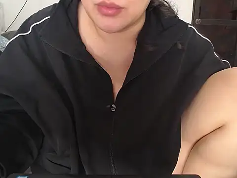 Thu Hanoi sweet 2026 online show from 02-18-26, 04:47