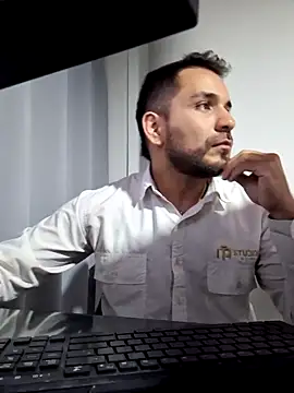 noa desire online show from 02-13-26, 06:09