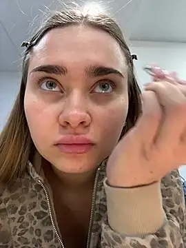 MonicaWestt online show from 03-05-26, 06:31