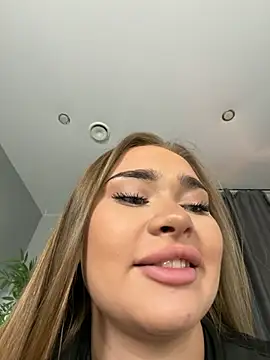 MonicaWestt online show from 05-01-26, 07:46