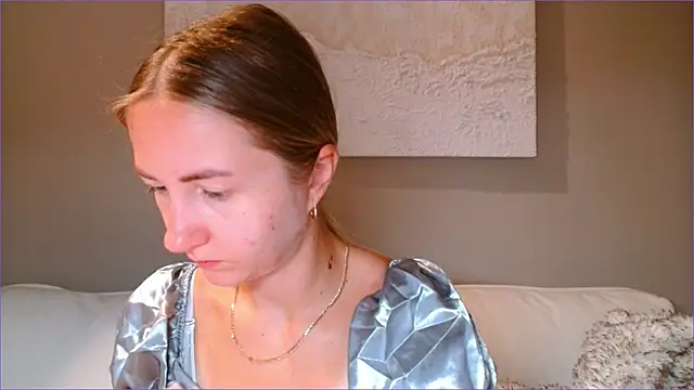 BluueSilk online show from 10-23-25, 05:40