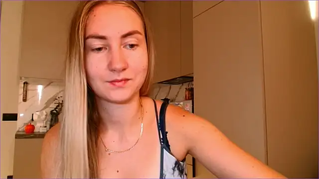 BluueSilk online show from 10-31-25, 06:14