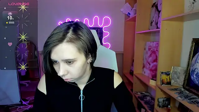 Scarlet Sirenn online show from 02-07-26, 08:18