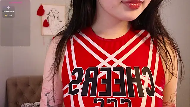 Noiry Vuvez online show from 06-08-26, 01:28