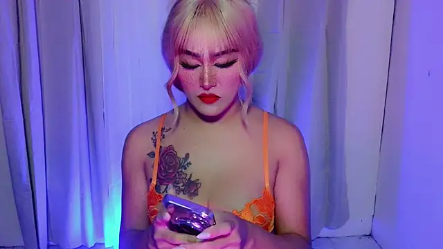 ChloeAsian online show from 05-09-26, 09:25
