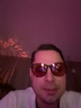 Snapshot of hottogetherNL chatting on 03-04-26, 09:10 hottogetherNL online show from 03-04-26, 09:10