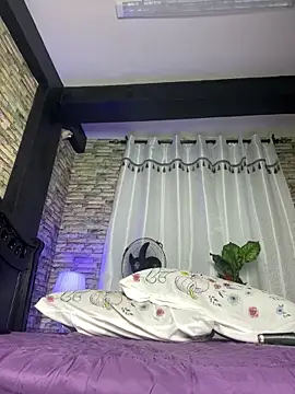 SluttyEll online show from 02-01-26, 07:45