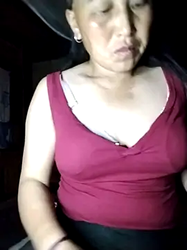 Snapshot of Tina-beo chatting on 04-16-26, 10:45 Tina-beo online show from 04-16-26, 10:45