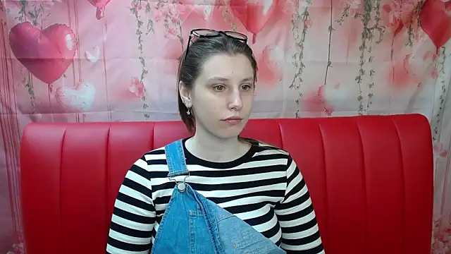 LilianaShine online show from 04-30-26, 05:14