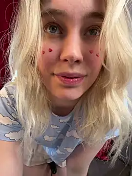 LovelyMiu online show from 02-08-26, 10:51