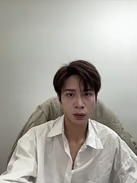 SM 004 online show from 02-10-26, 11:03