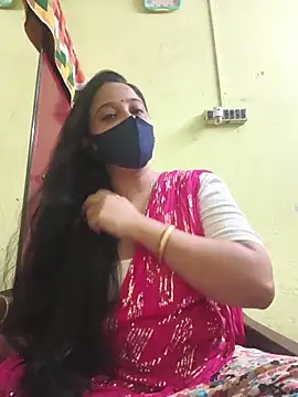 Snapshot of kashish_bhabhi chatting on 06-18-26, 05:50 kashish bhabhi online show from 06-18-26, 05:50