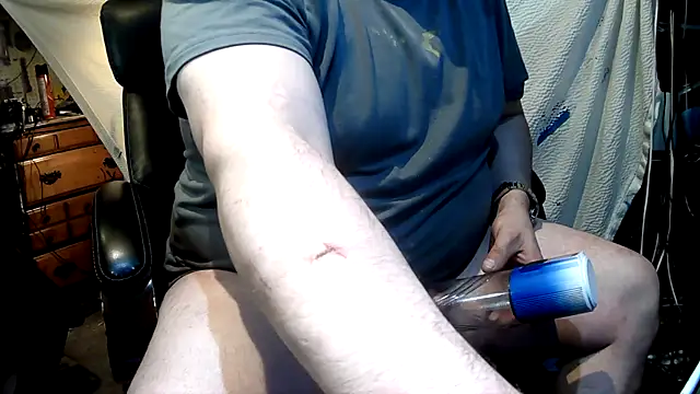 Snapshot of ctguybj chatting on 05-27-26, 01:57 ctguybj online show from 05-27-26, 01:57