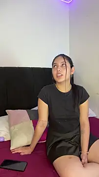 NoahMeganX online show from 04-04-26, 06:22