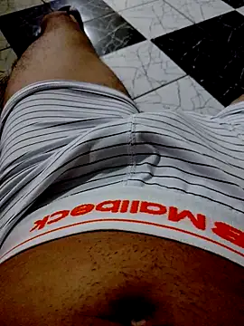 miximilian online show from 03-26-26, 01:33