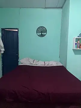 Loaisn online show from 03-24-26, 01:10